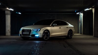 Hoe je veilig kunt rijden in tunnels